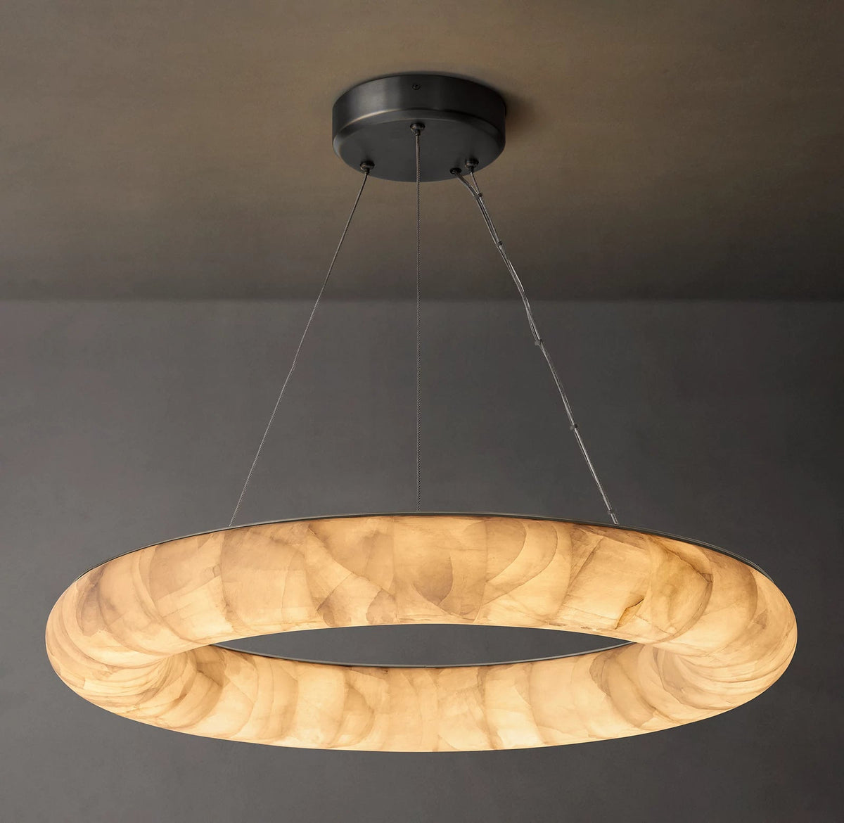 Rivage Lisse Modern Round Chandelier