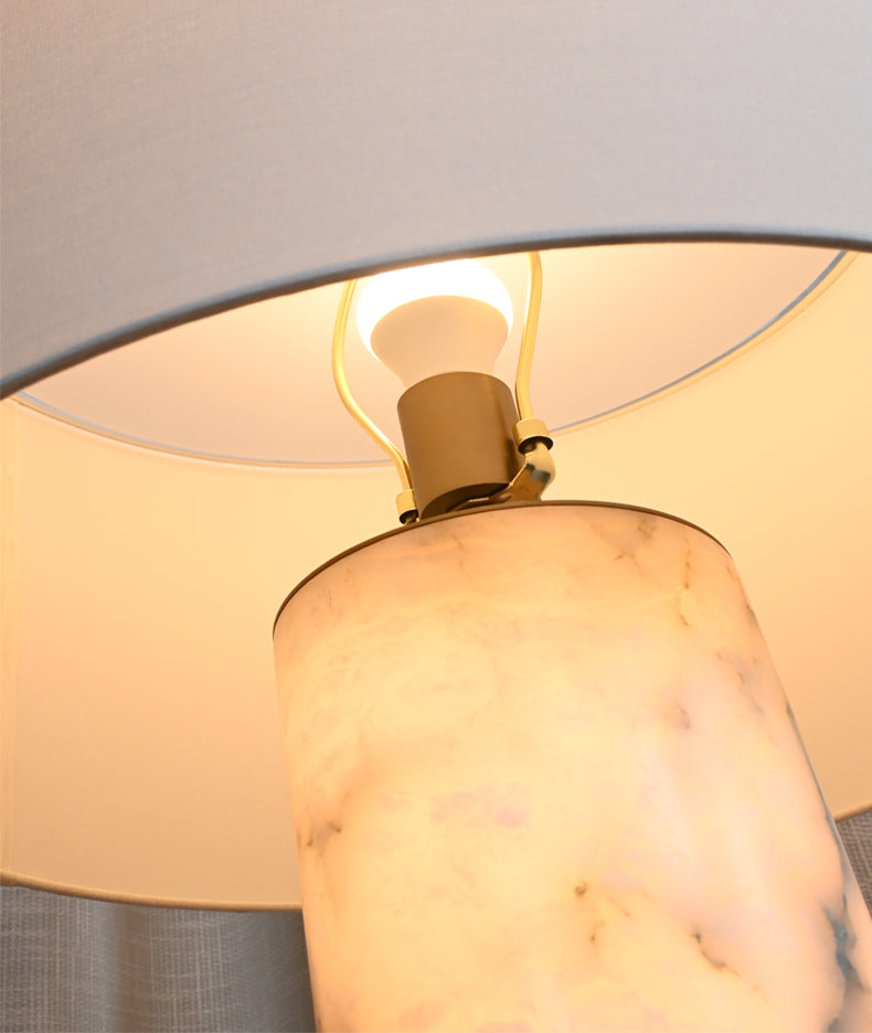 Rivage Lisse Modern Table Lamp