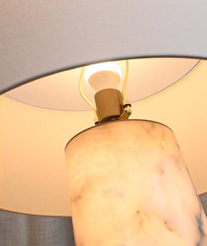 Rivage Lisse Modern Table Lamp