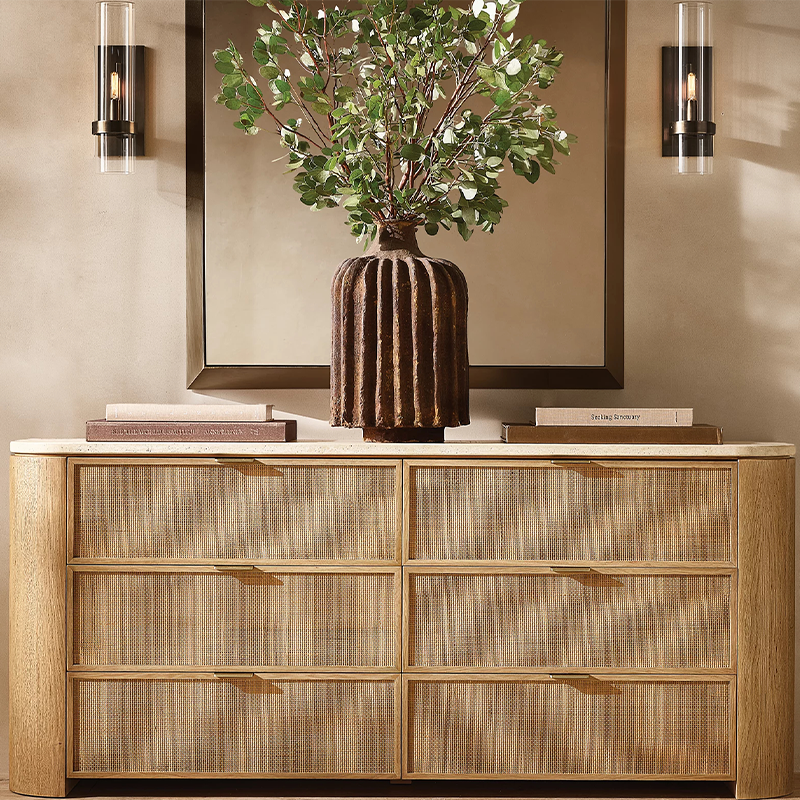 Ravelle Modern Wall Sconce